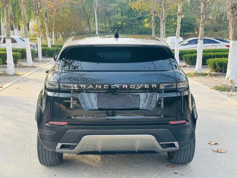 聊城22年路虎揽胜极光(进口)3