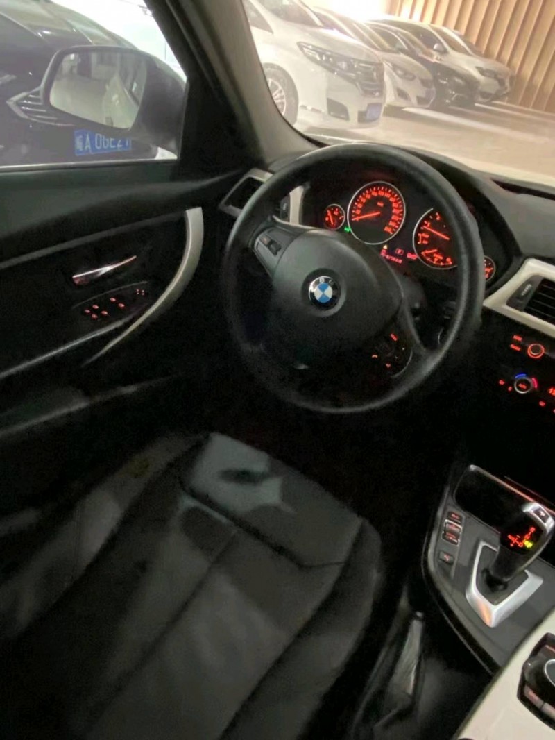 保定14年宝马3系6