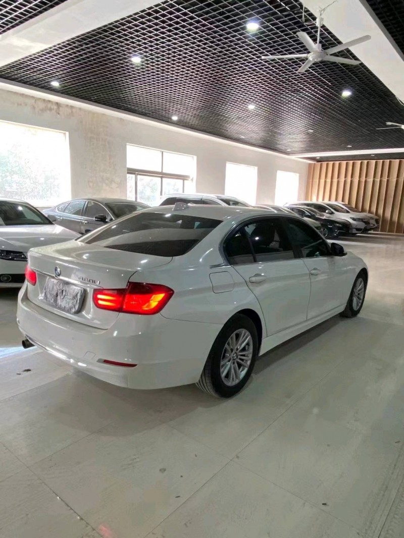 保定14年宝马3系7