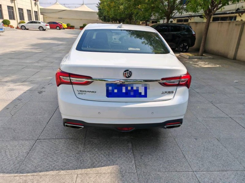 保定20年别克威朗9