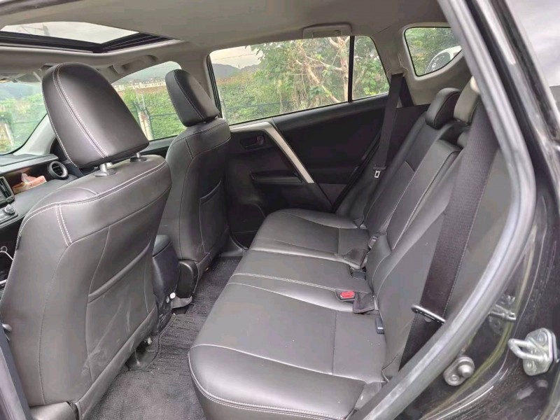 枣庄19年丰田RAV4荣放3