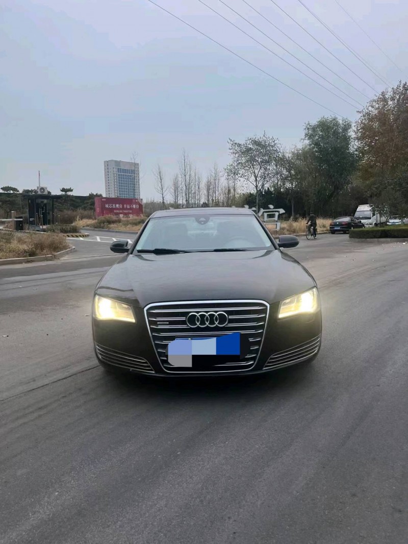 济南12年奥迪A8L1