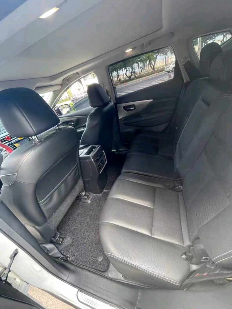 邯郸18年日产楼兰5