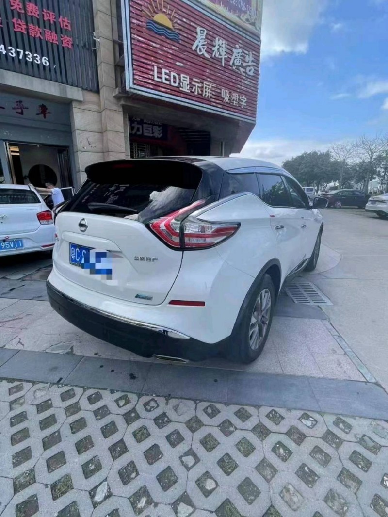 邯郸18年日产楼兰9