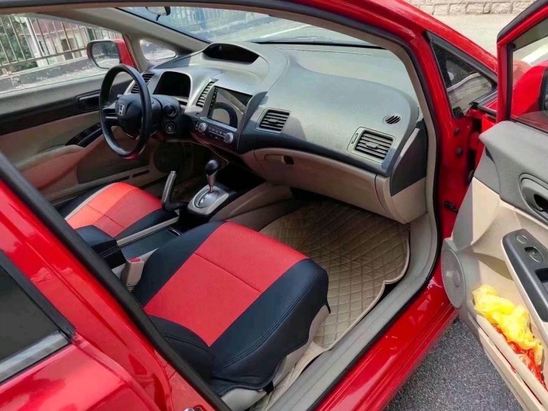 东营10年本田思域6