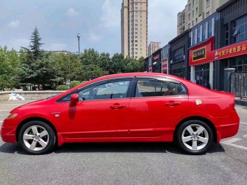 东营10年本田思域7