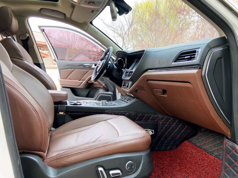 潍坊19年众泰T6006