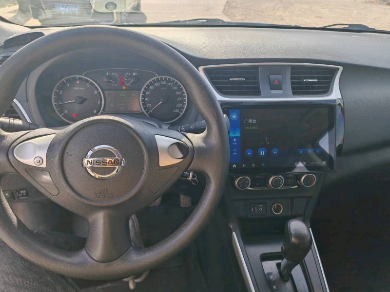 保定20年日产天籁5