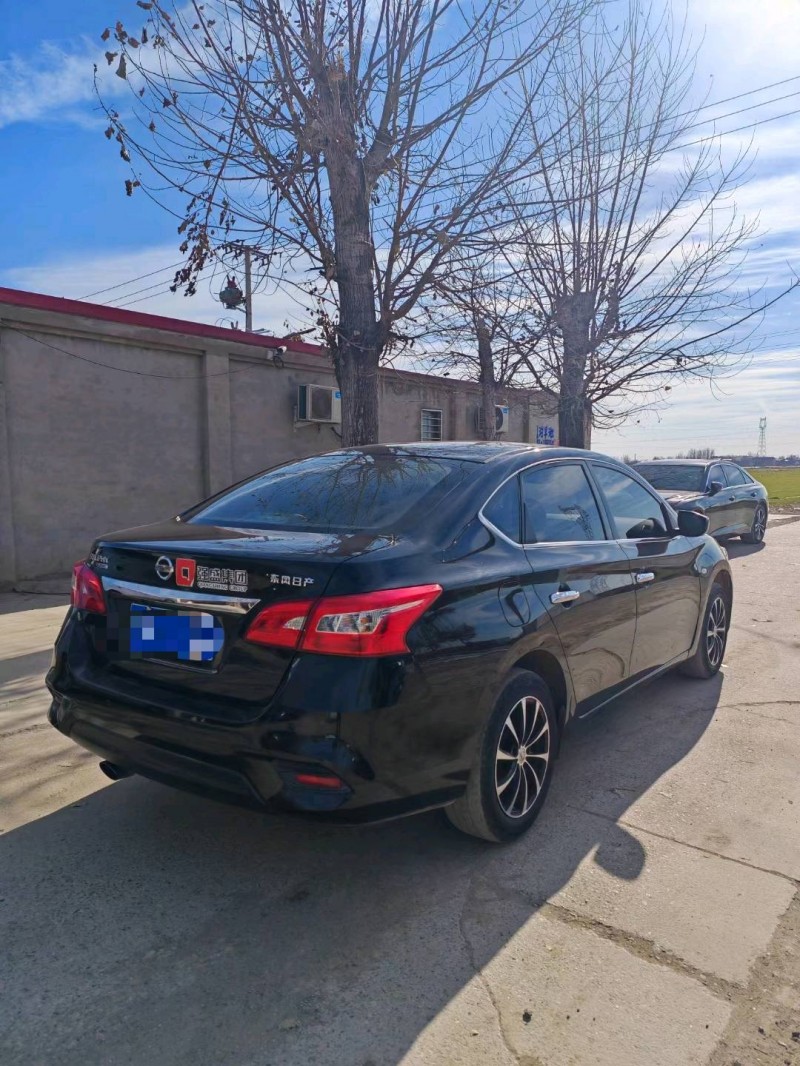 保定20年日产天籁7