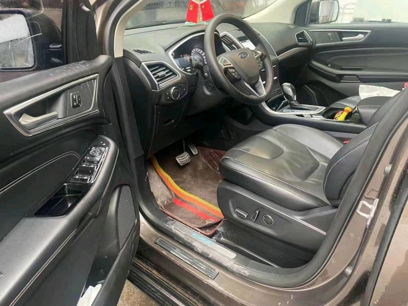 重庆16年福特锐界3