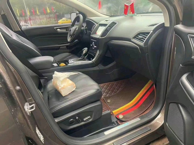 重庆16年福特锐界4