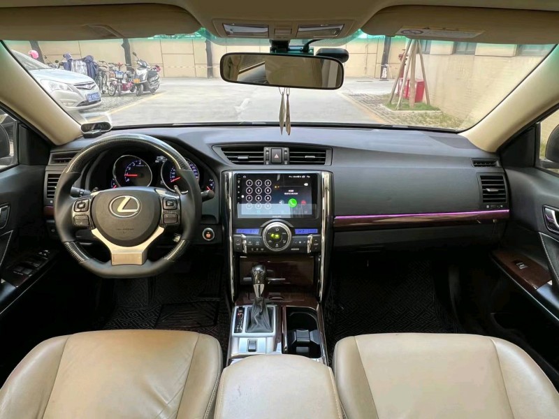 佛山13年丰田锐志7