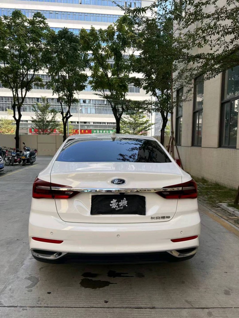 佛山22年福特福睿斯9