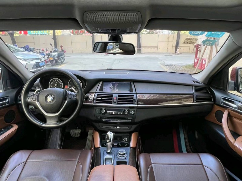 佛山12年宝马X67