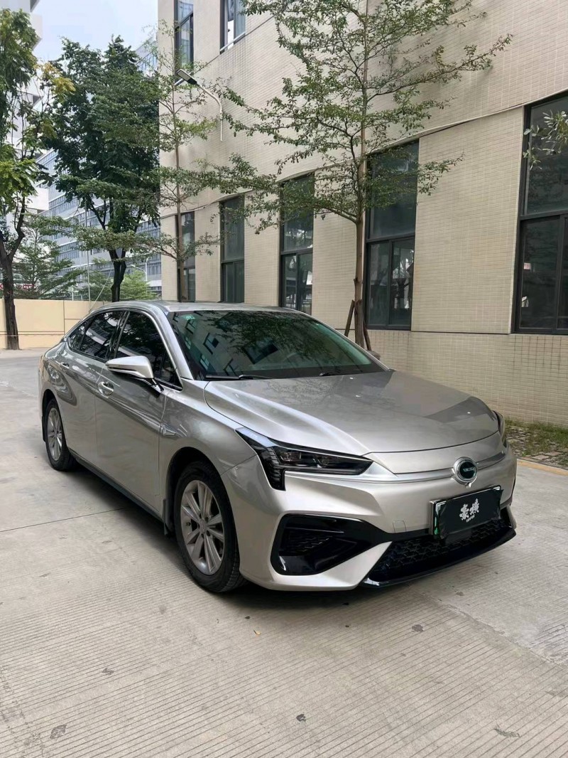 佛山23年传祺埃安S2