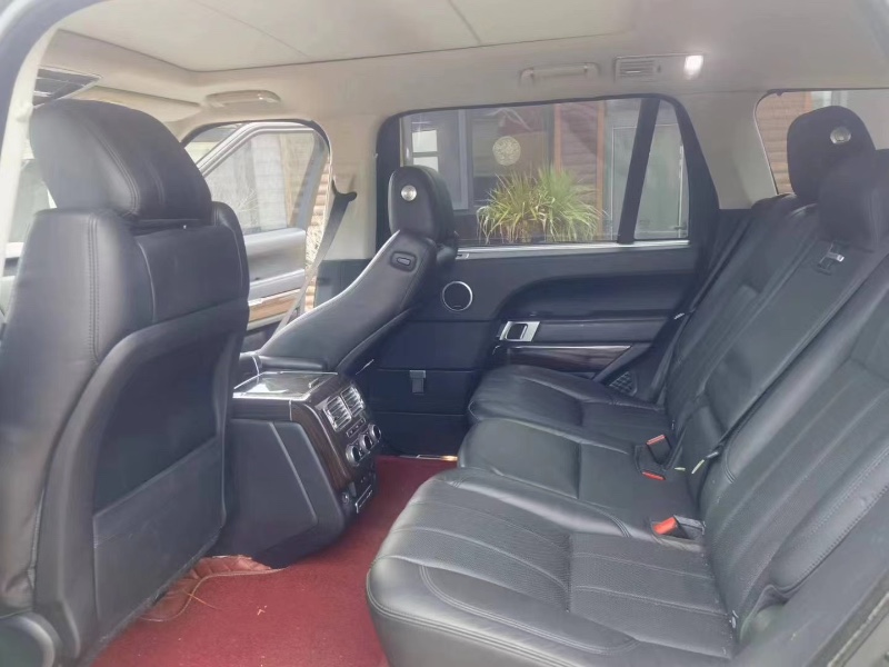 临沂15年路虎揽胜行政2