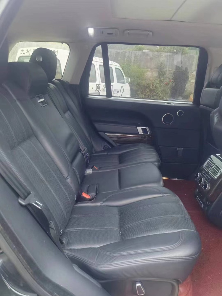 临沂15年路虎揽胜行政5