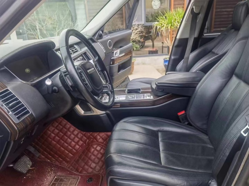 临沂15年路虎揽胜行政8