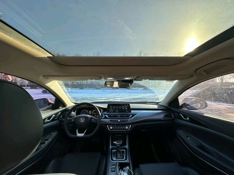 沈阳21年长安汽车睿骋CC6