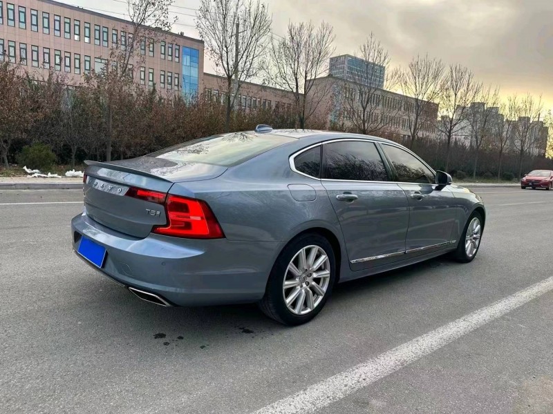 枣庄20年沃尔沃S906