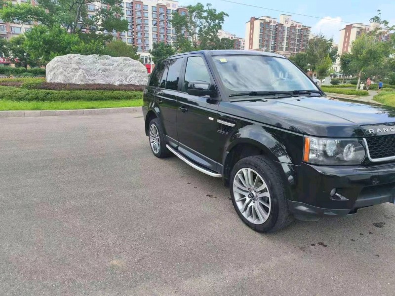 淄博13年路虎揽胜运动2