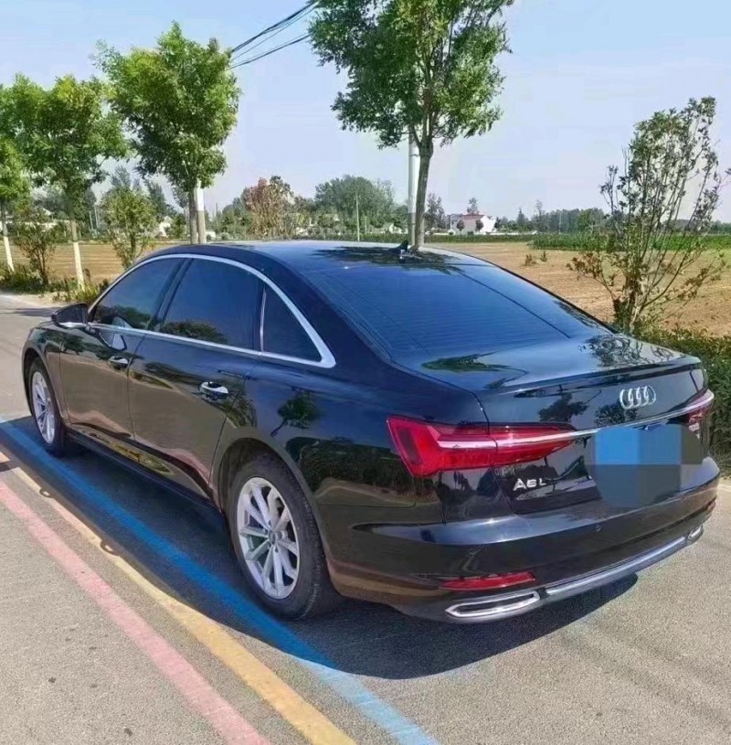 貴陽20年奧迪A6L8