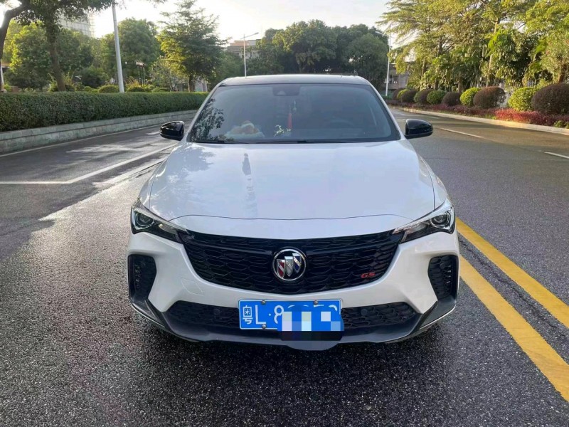 汕头23年别克威朗1