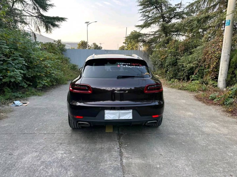 徐州16年保时捷Macan9