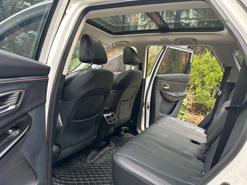 徐州20年长安汽车欧尚7