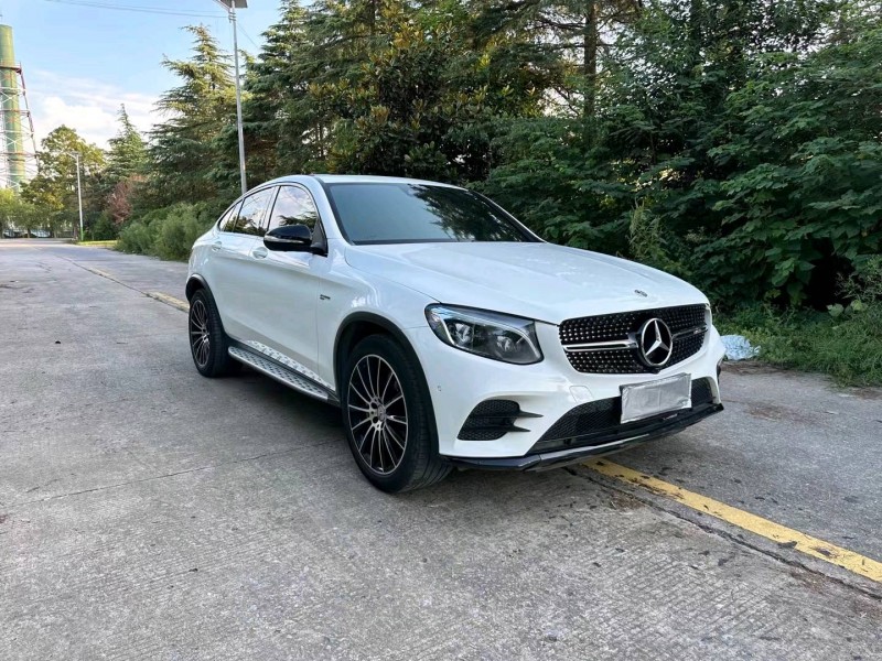 徐州19年奔驰GLC3