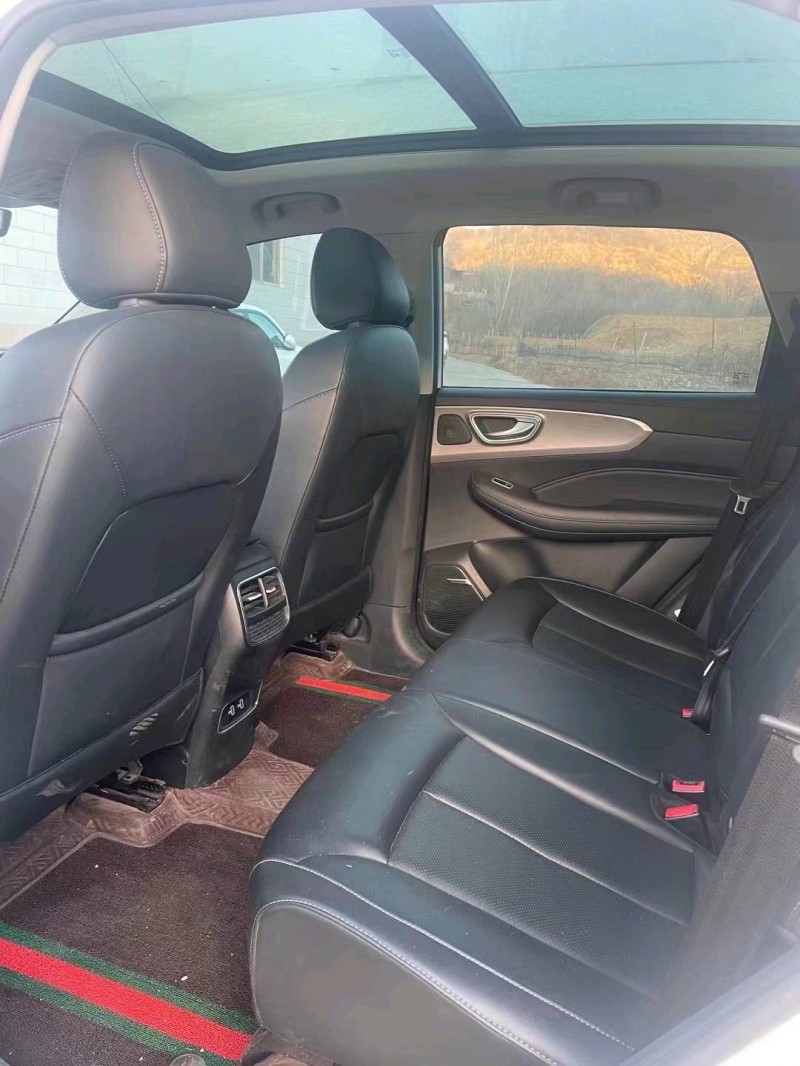 邯郸20年荣威RX56