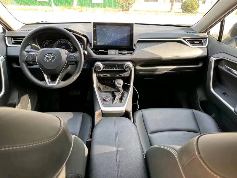 枣庄22年丰田RAV4荣放7