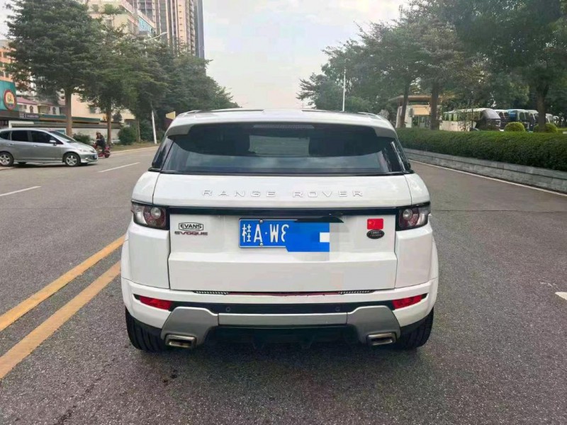 珠海13年路虎极光8