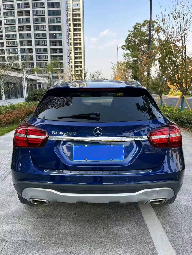 嘉兴19年奔驰GLA2