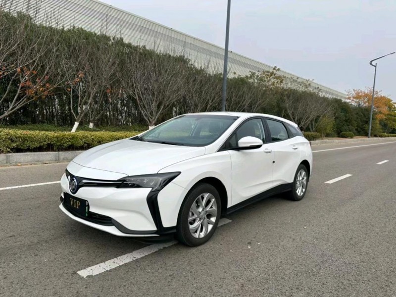 盐城23年别克微蓝2