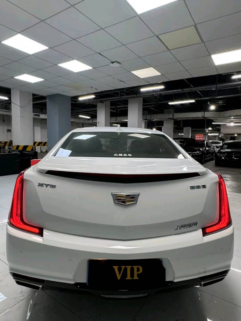 成都19年凯迪拉克XTS9