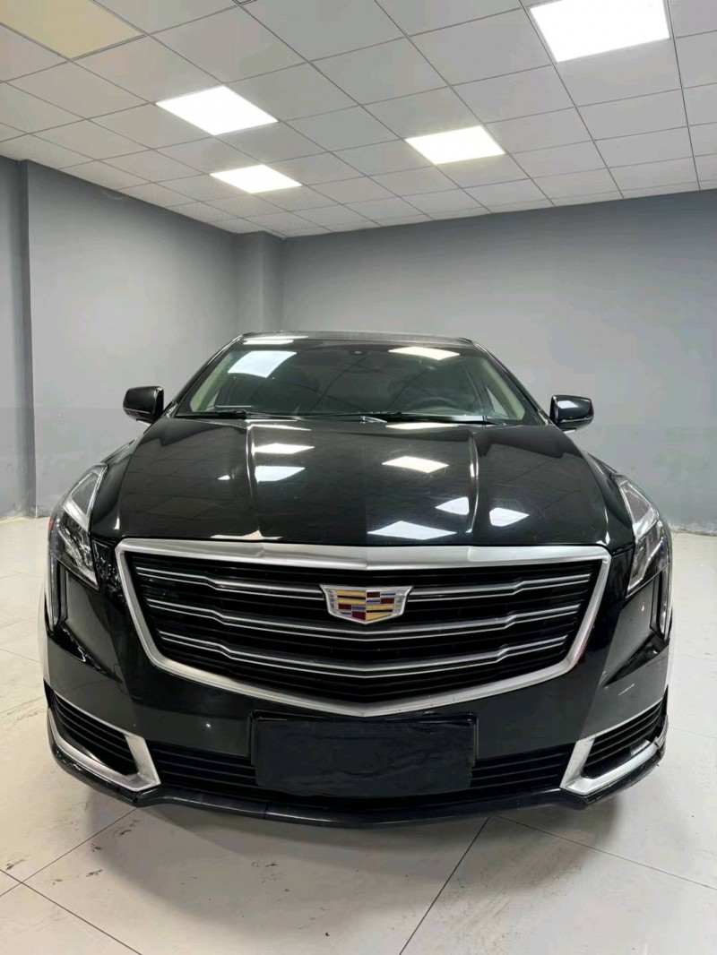 成都19年凯迪拉克XTS1