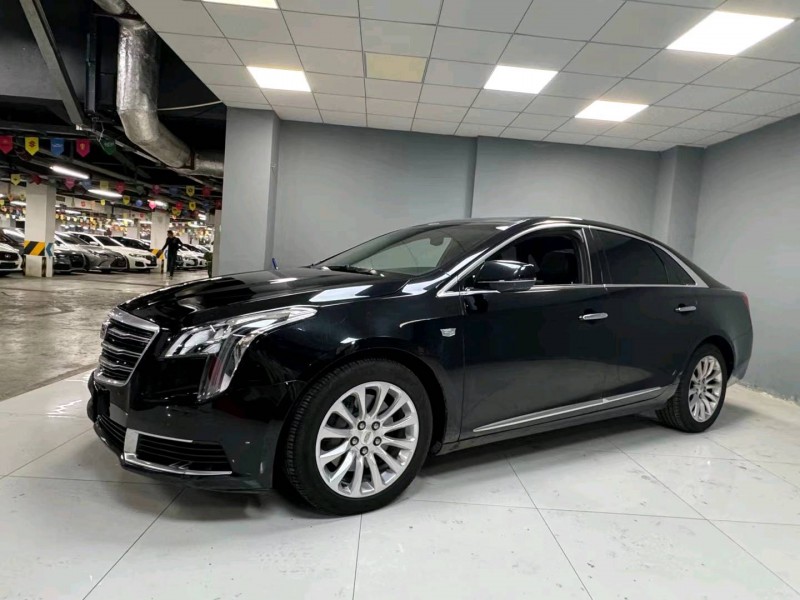 成都19年凯迪拉克XTS2