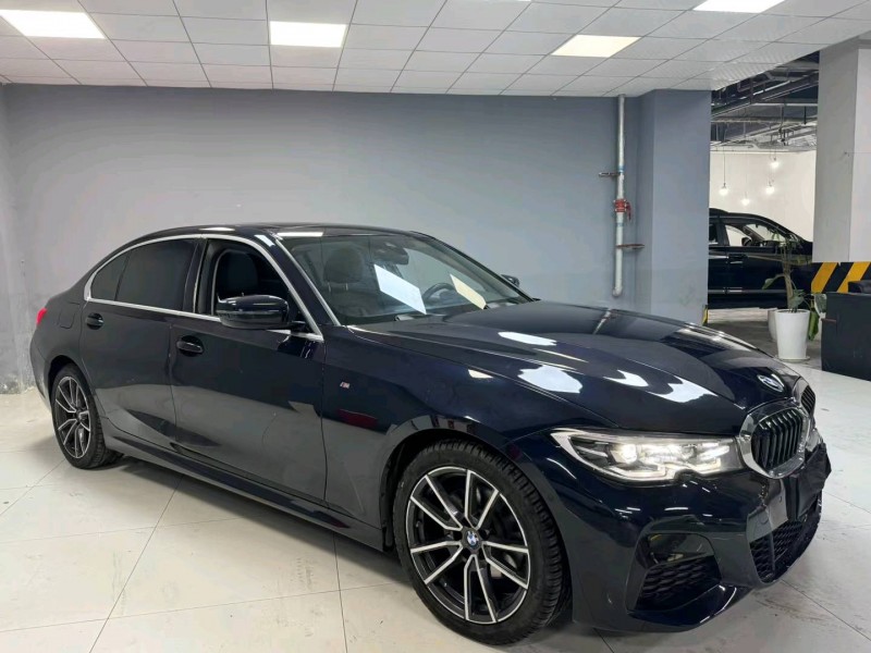 成都20年宝马3系3