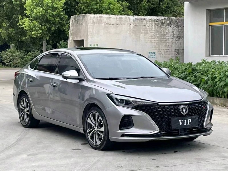 襄陽20年長安汽車逸動2