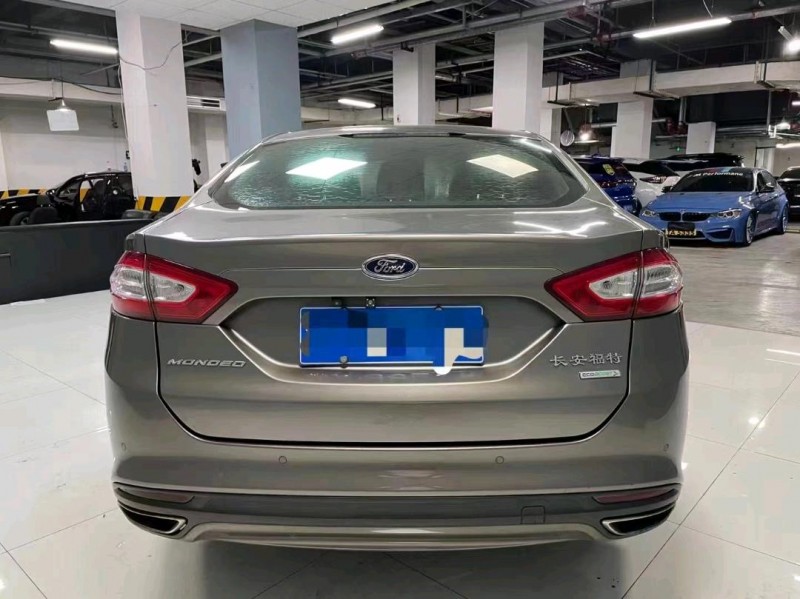 成都16年福特蒙迪欧9