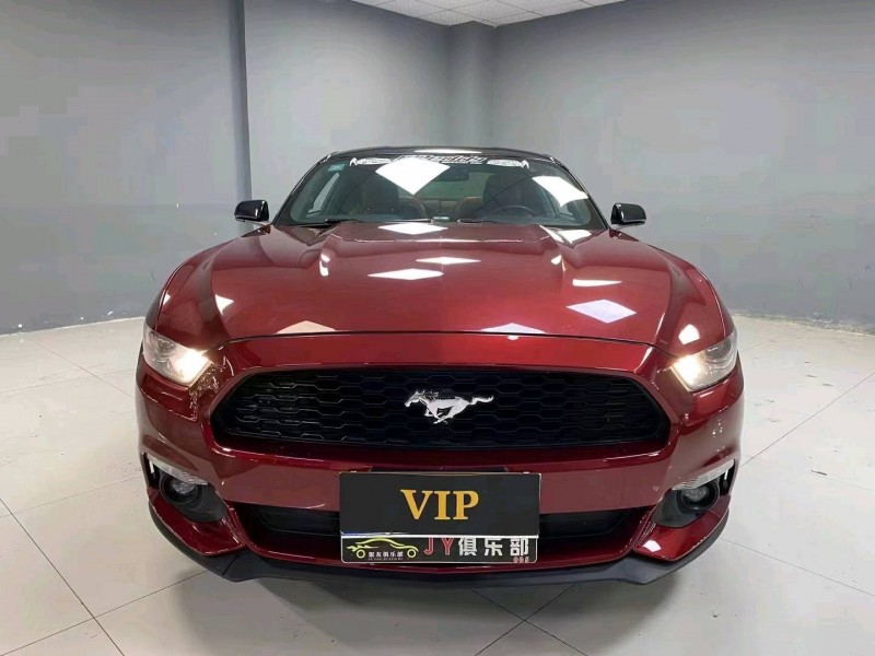 成都17年福特野马1