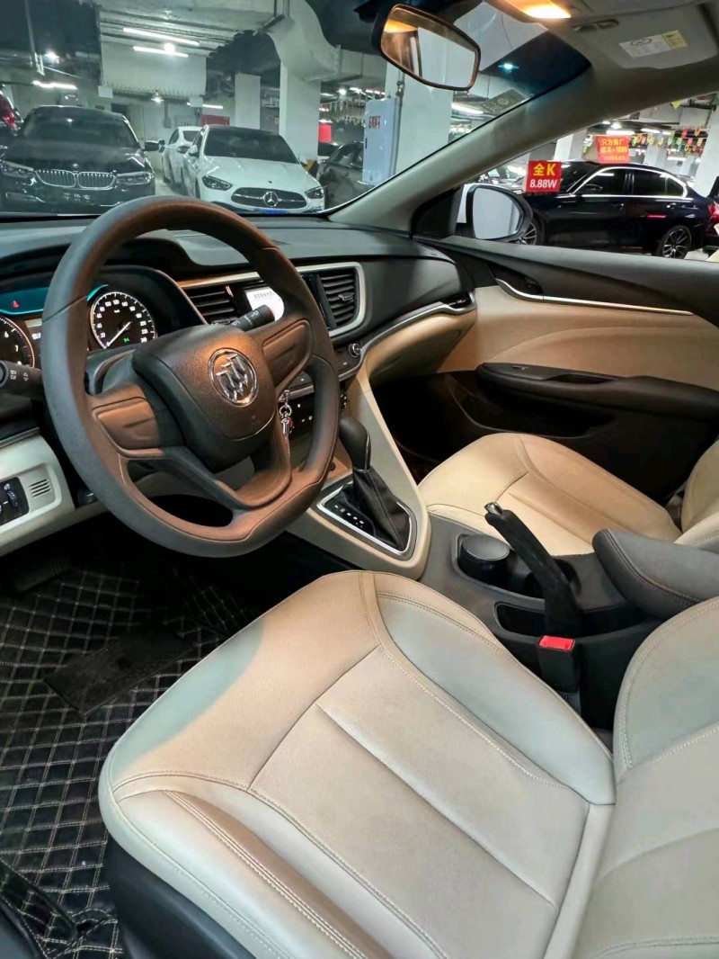 成都20年别克英朗6