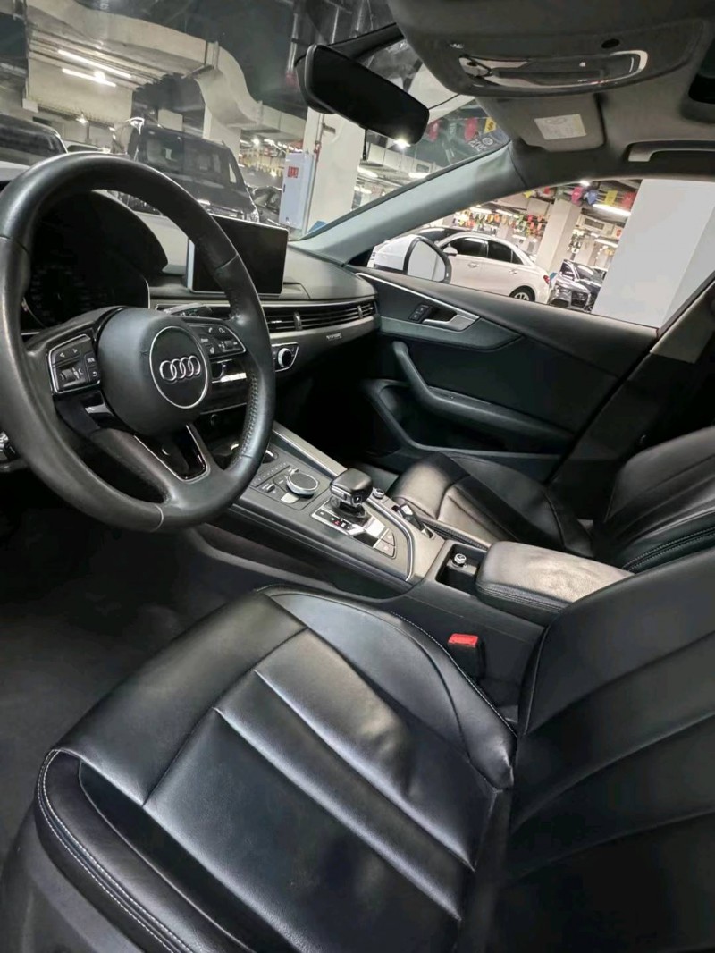 成都17年奥迪A4L6