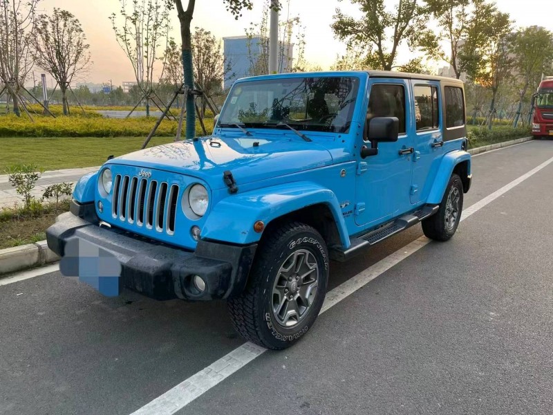 武汉18年Jeep牧马人2