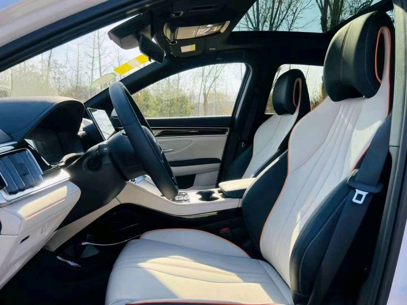 东营23年比亚迪宋9