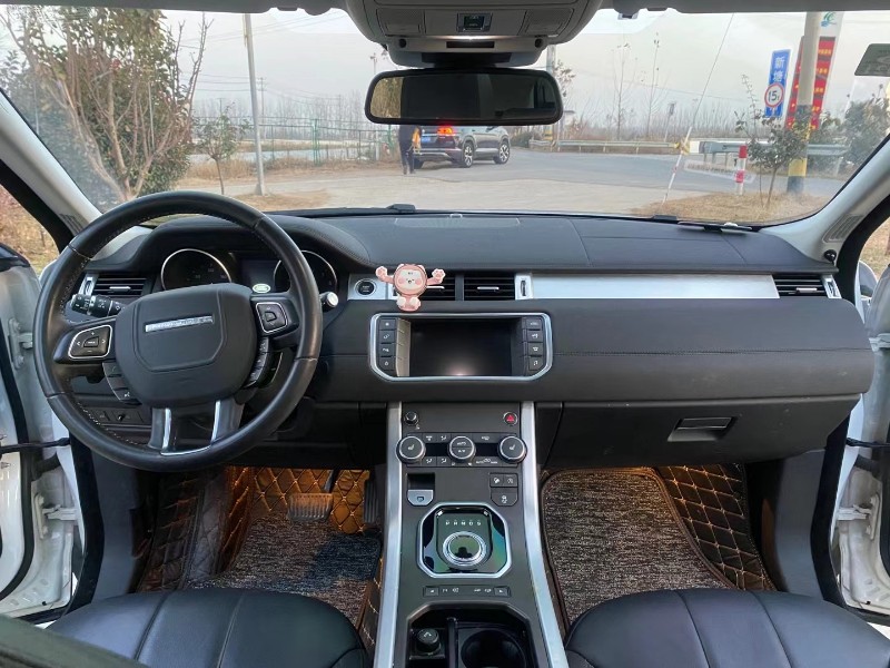 徐州17年路虎极光4