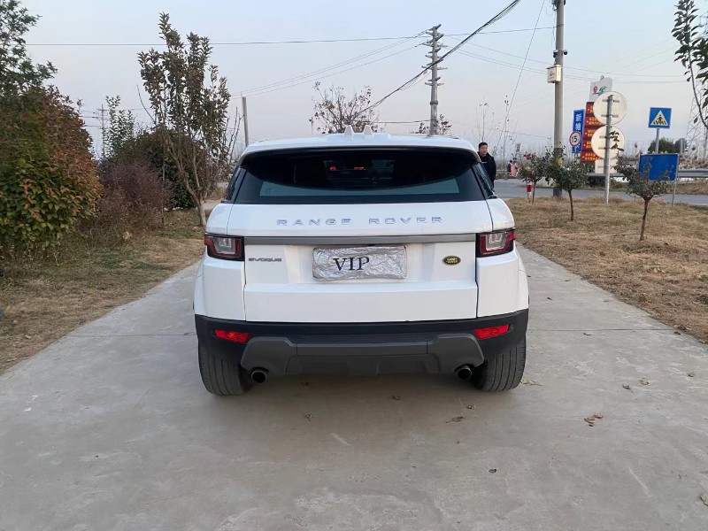 徐州17年路虎极光9