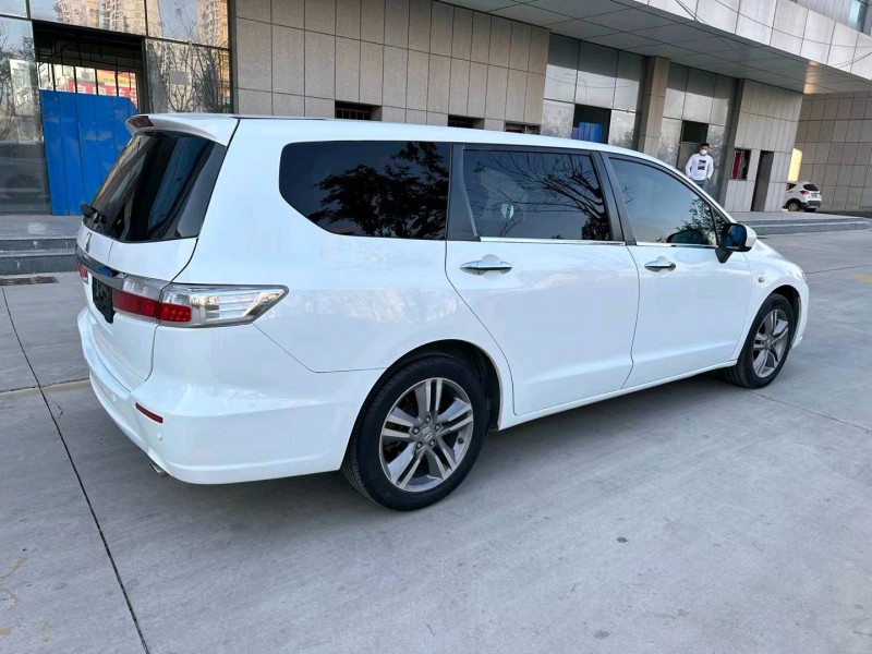 济宁11年本田奥德赛6