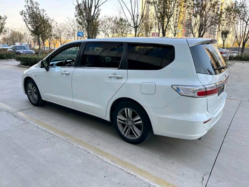 济宁11年本田奥德赛7